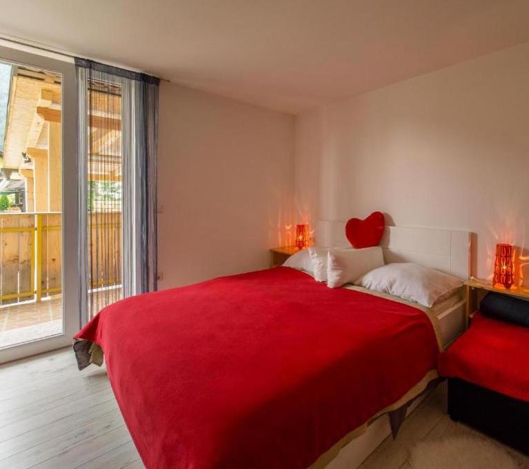 Pr' Jakapc' Aparthotel Mojstrana